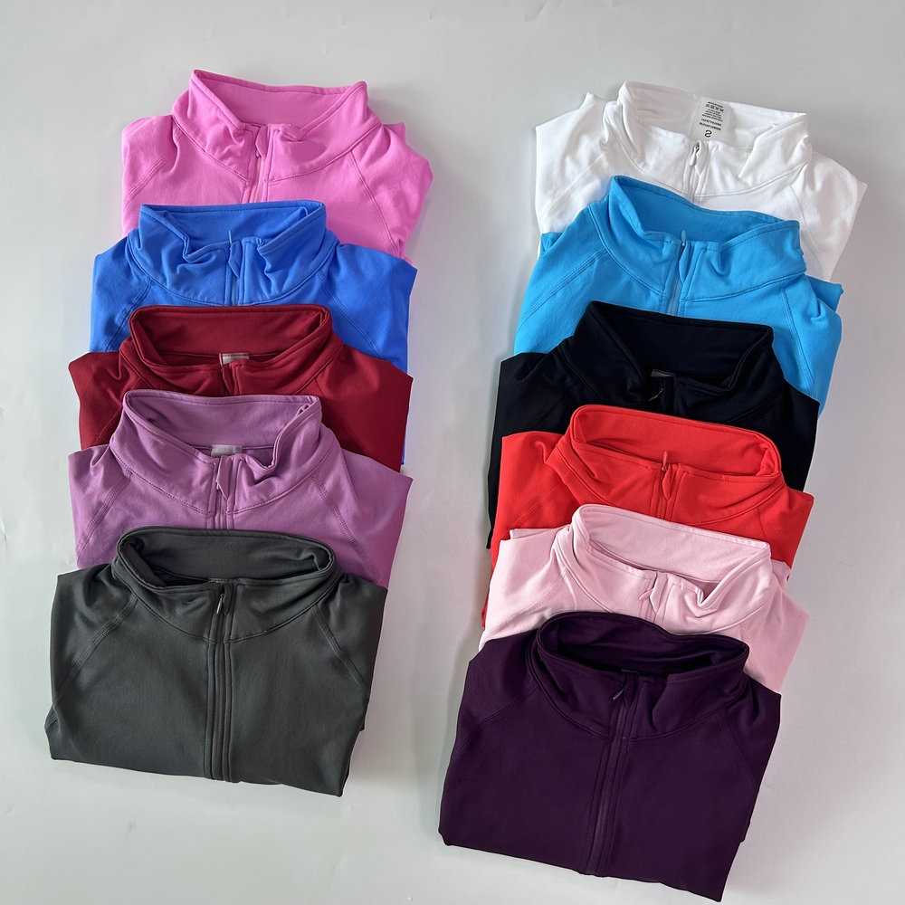 No Logo Yoga Jacket With Half  - Yoga & Fitness With Denise recension och pris